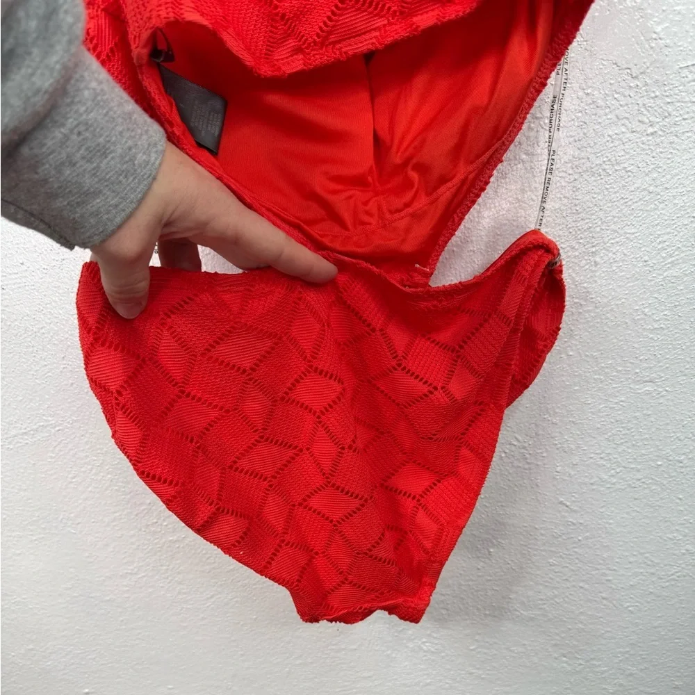 Vince Camuto One Piece Swimsuit Womens Size 6 Red Orange One-Shoulder Cutout - Picture 7 of 14